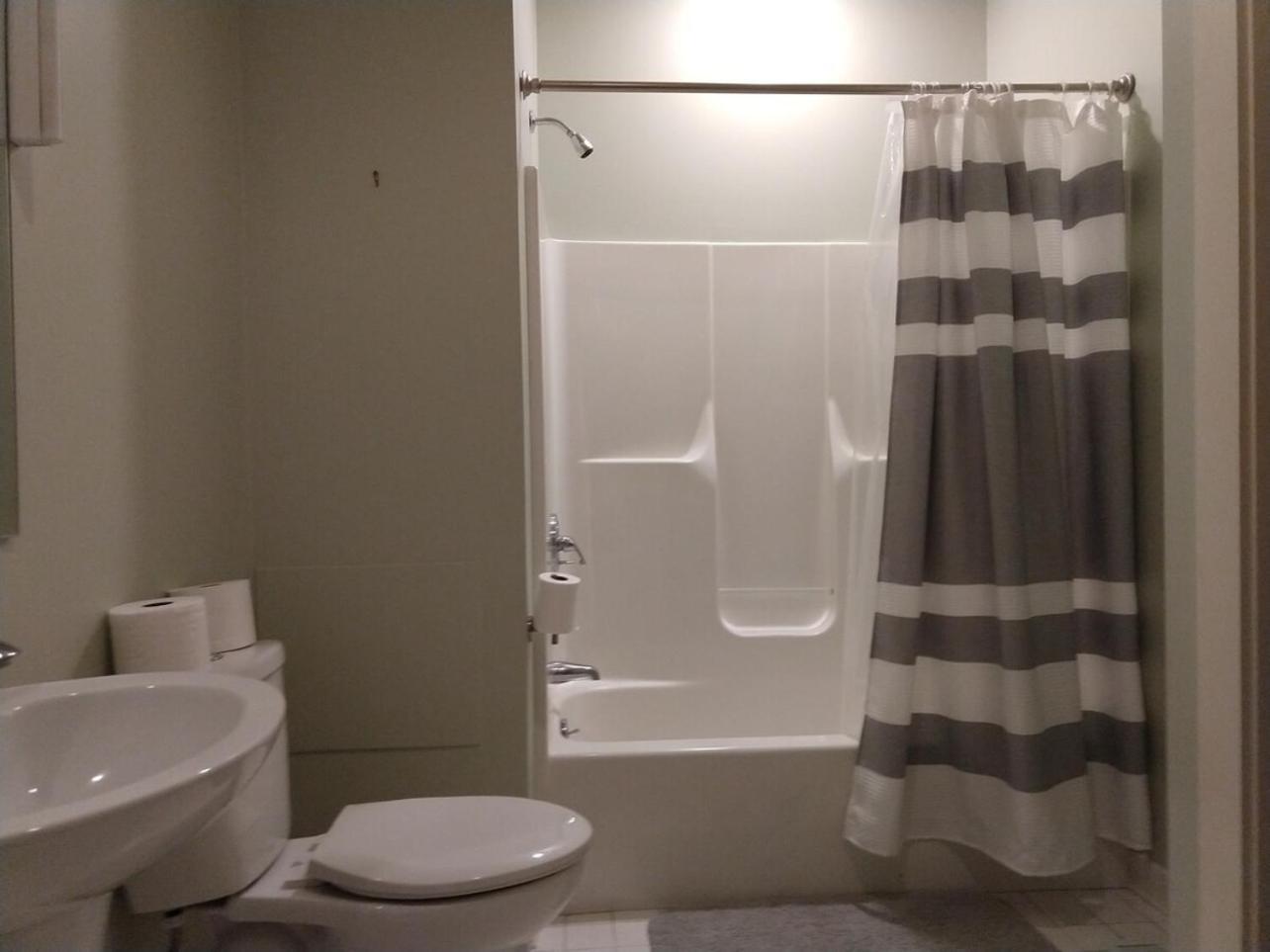 Refresh 3Br Apt New Kitchen! Downtown Дарем Экстерьер фото